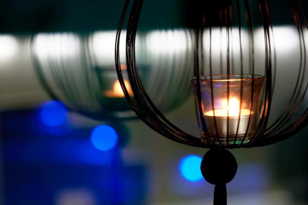 فندق بلازا أندورا لا فيلا المظهر الخارجي الصورة A candle holder