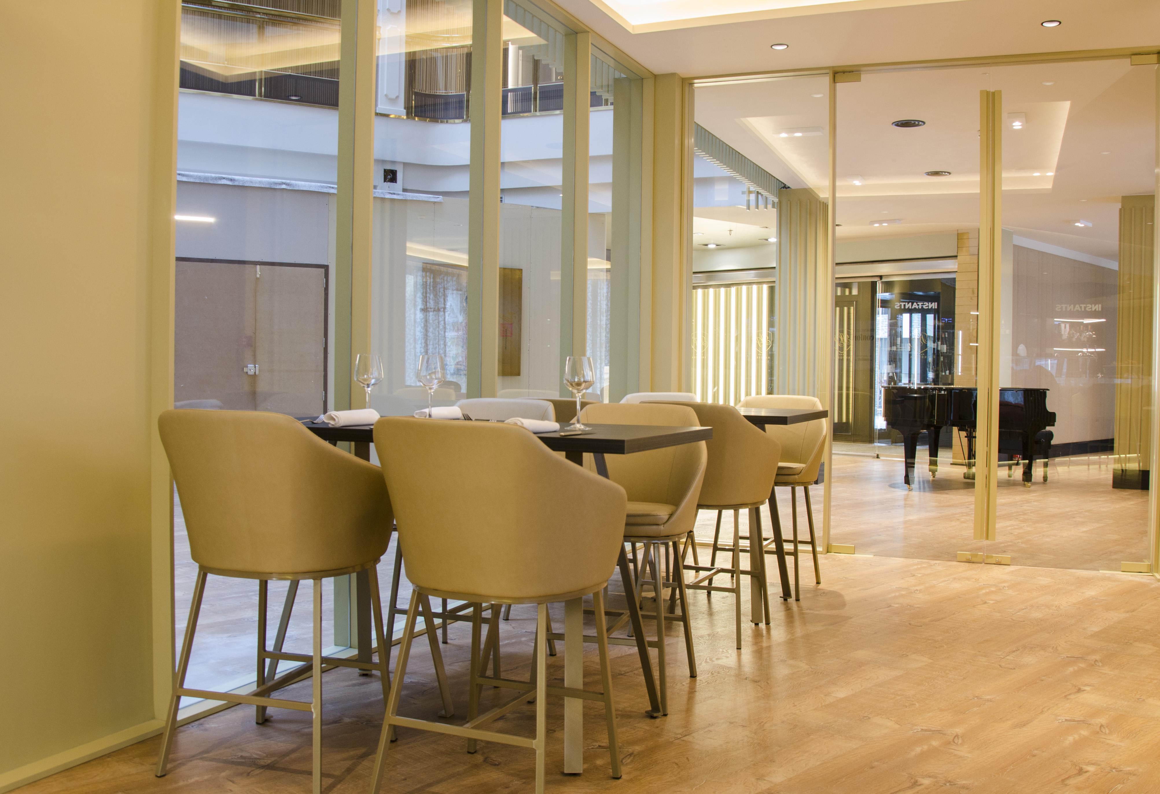 فندق بلازا أندورا لا فيلا المظهر الخارجي الصورة The lounge at the airport