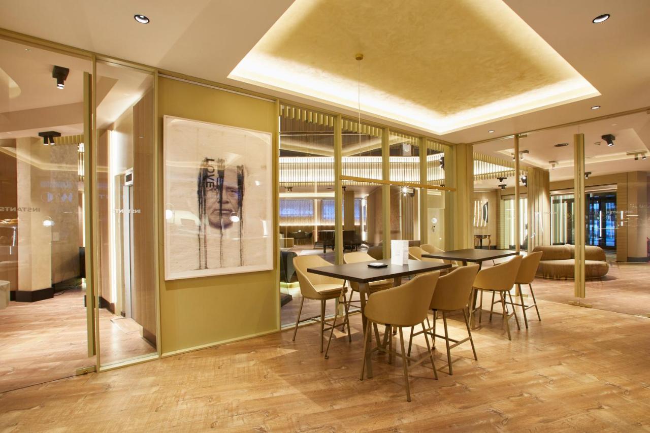 فندق بلازا أندورا لا فيلا المظهر الخارجي الصورة The lounge at the airport